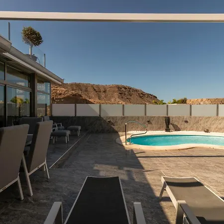 Private Pool View Over Golf Court Villa *